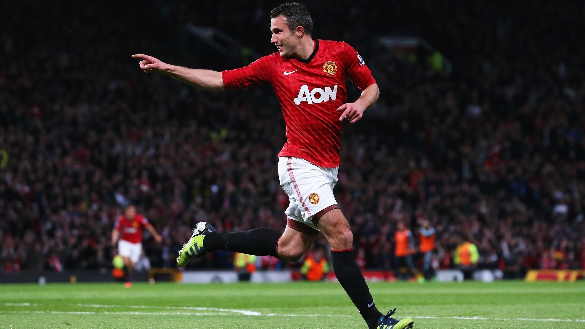 足球新闻是否客观反映联赛发展现状，足球新闻报道